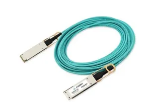 Axiom - 40GBase-AOC direct attach cable - QSFP  to SFP  - 5 m - fiber optic - Active Optical Cable (AOC) QSFP-4XS10G-AOC5M-AX