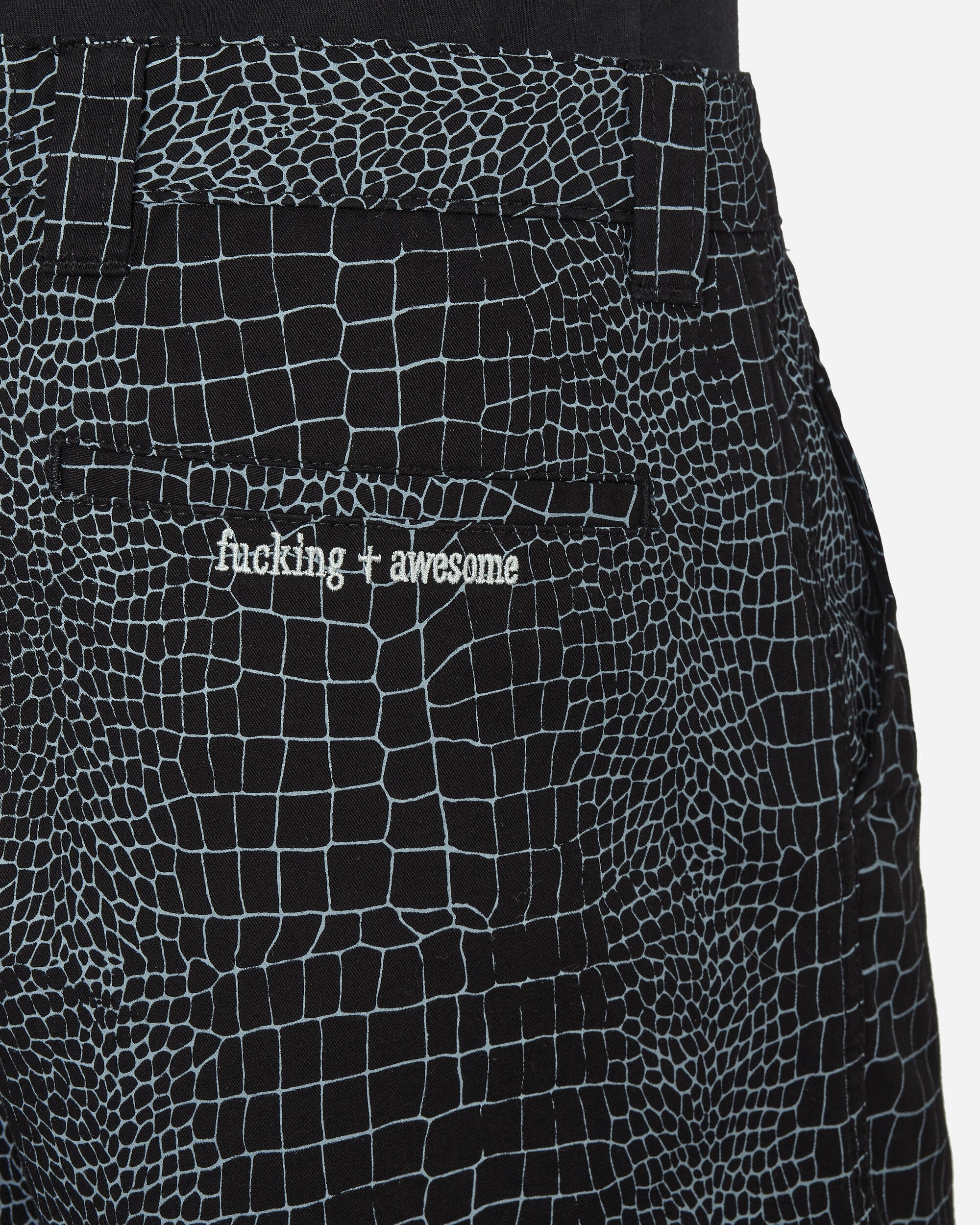 Crocodile Shorts Black