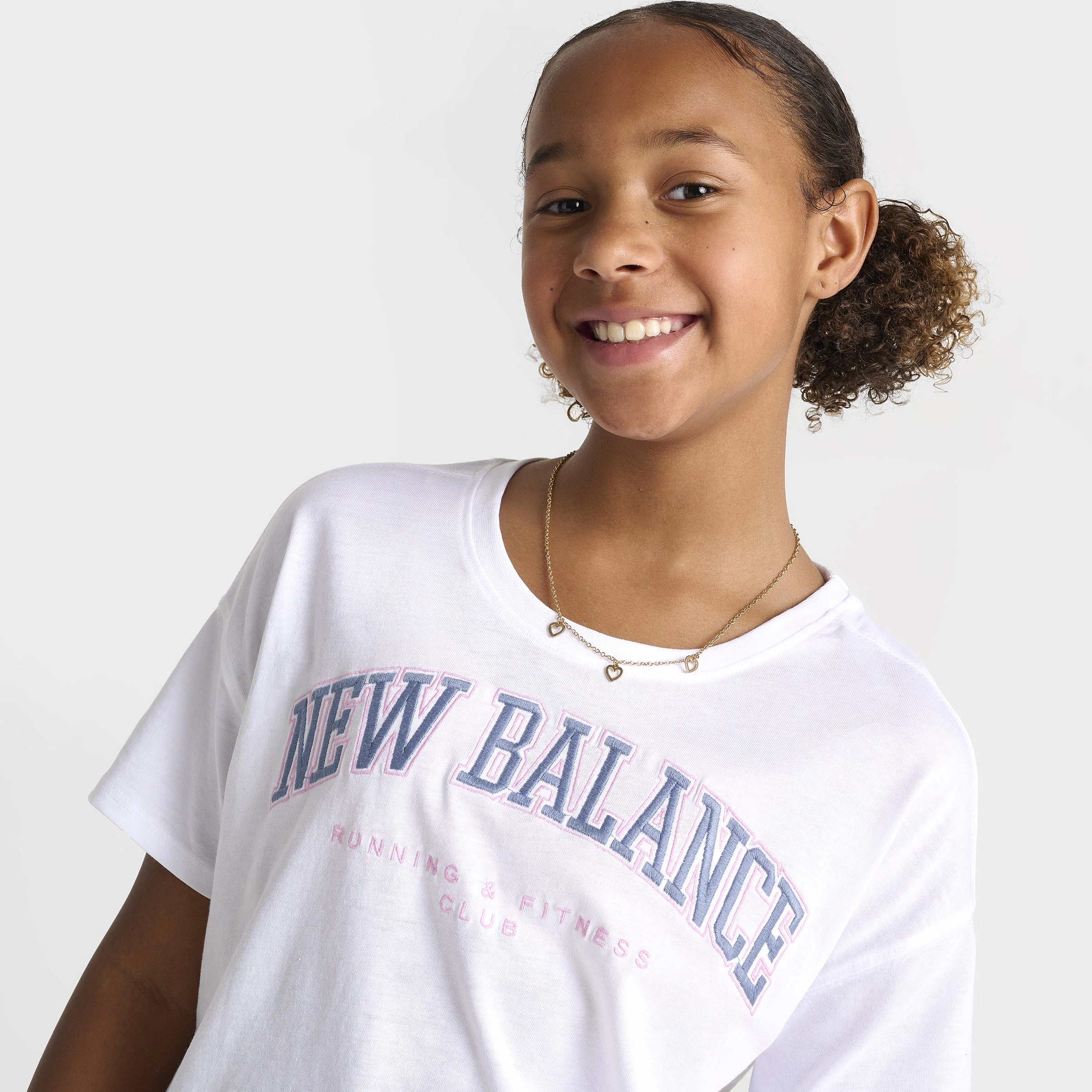 New Balance Junior Girls' Boxy Graphic Tee / White