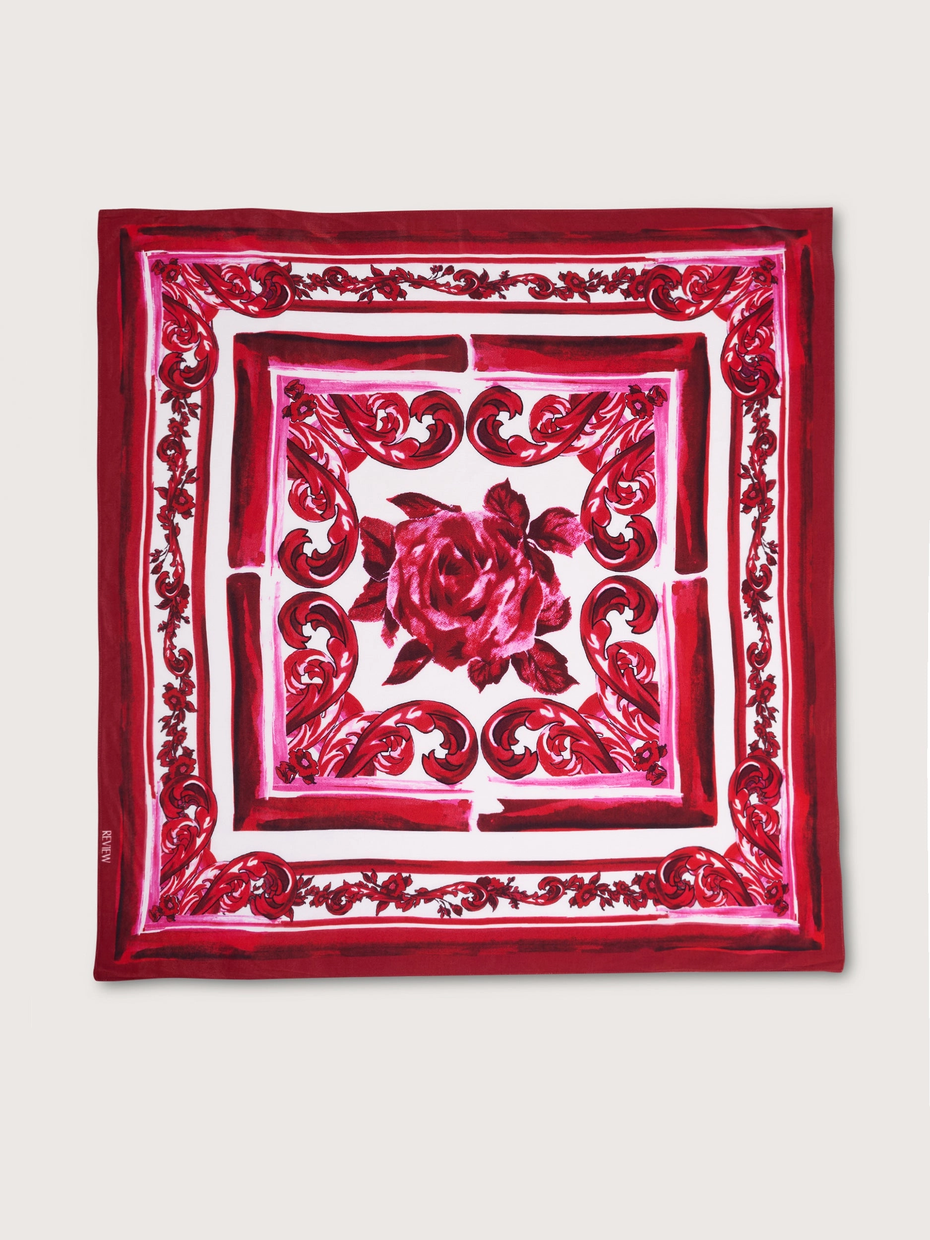 Odette Scarf