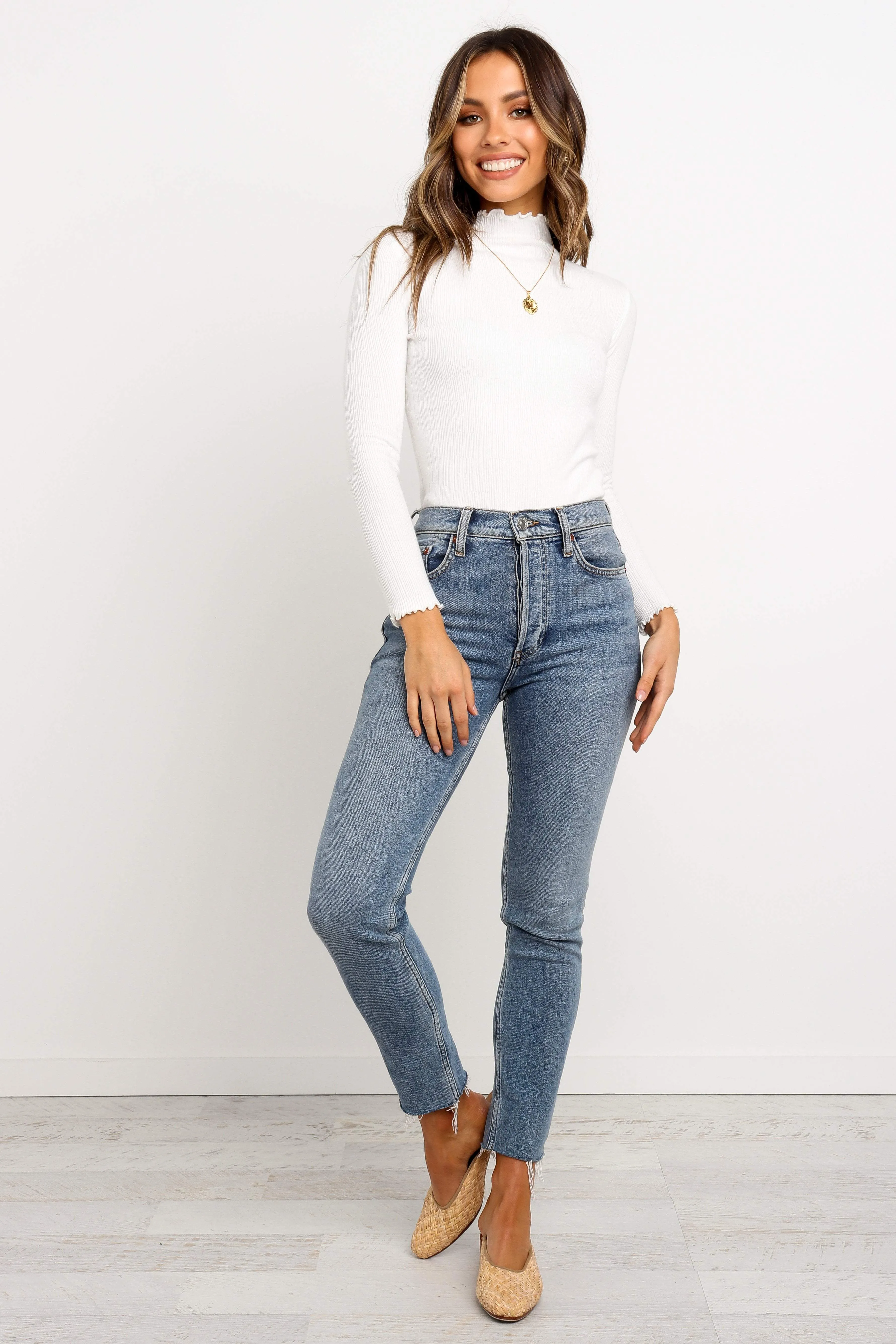 Shadow Top - White