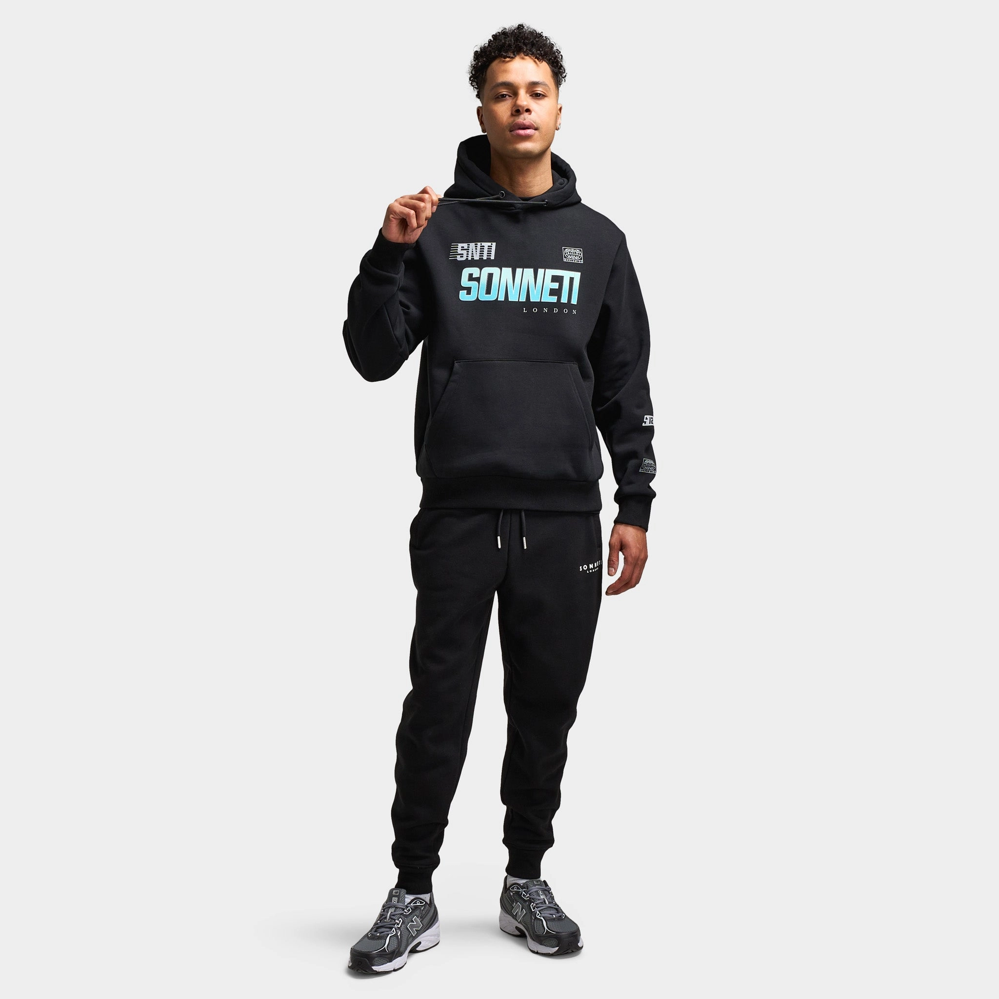 Sonneti Logan Pullover Hoodie / Black