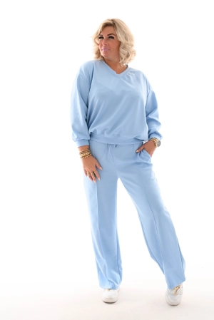 Tweedelig comfy pak v-hals lichtblauw
