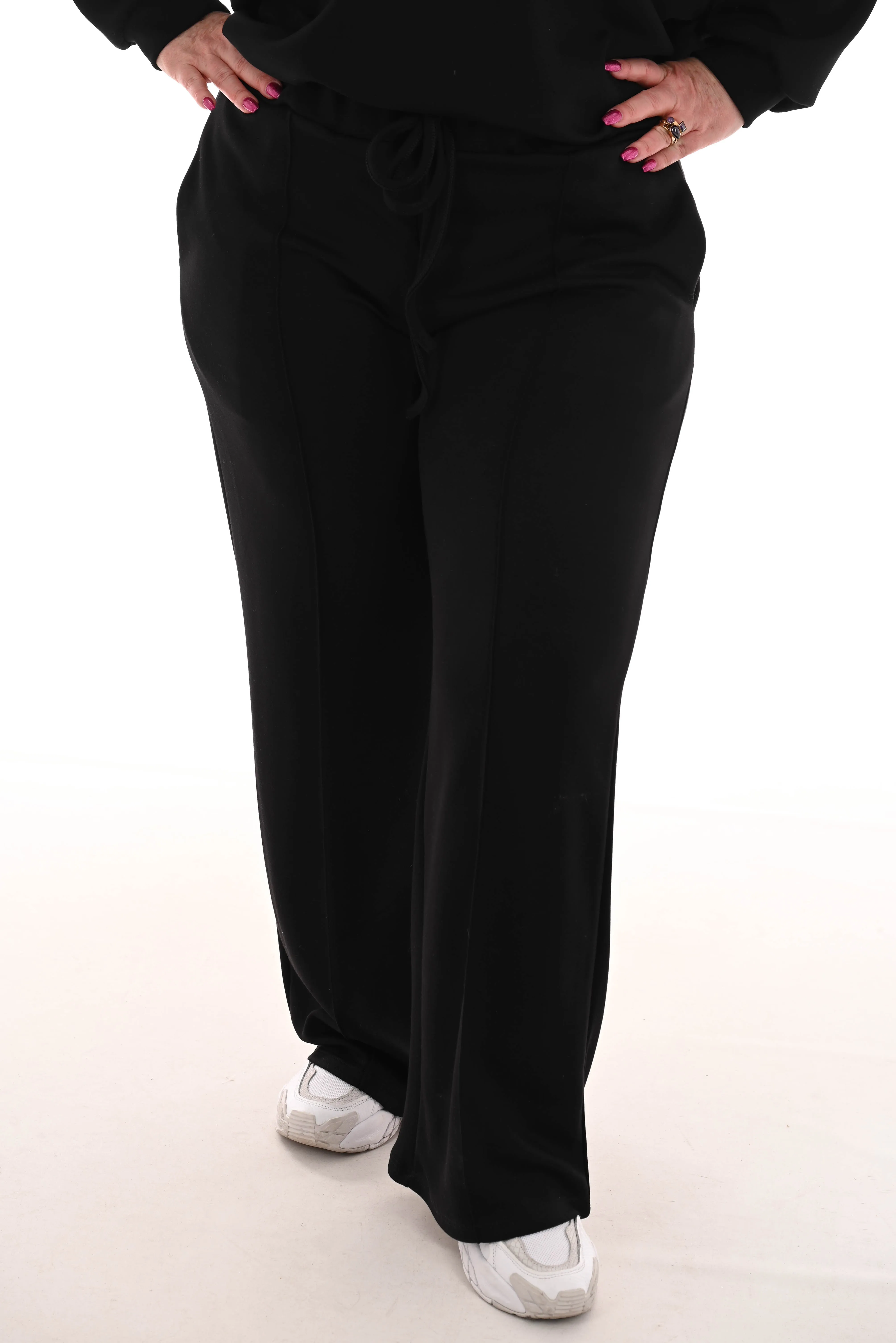 Tweedelig comfy pak v-hals zwart